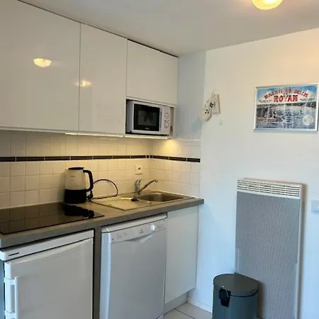 En Bord De Avec Jardin, Parking Et Animaux Acceptes A - Fr-1-494-63 Apartmán